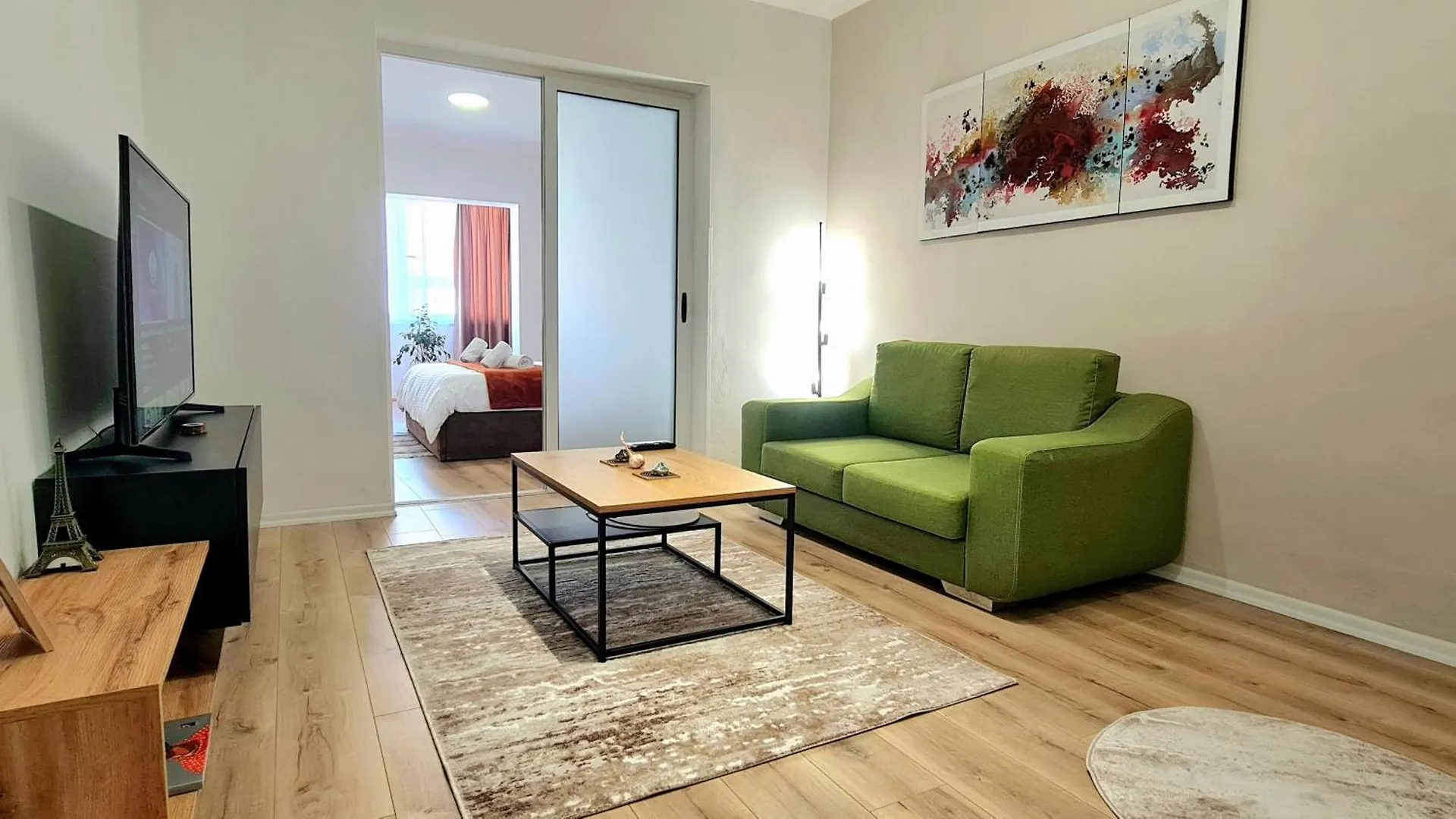 Zaimeen Apartments In Bllok Area ティラナ 0*,  アルバニア
